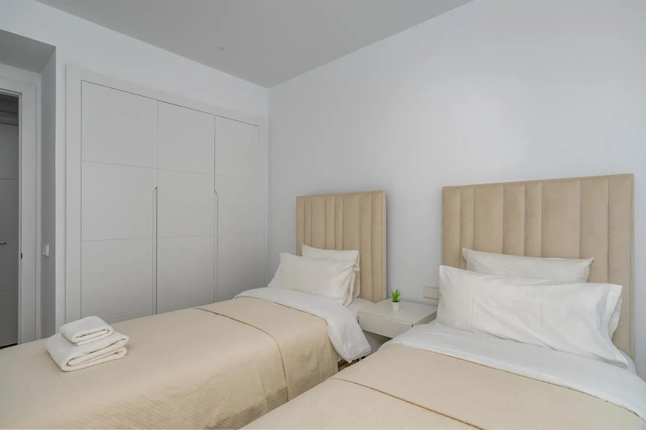 Middel Views Seaview Apartment In El Higueron By Costarentals - Ref 64 Fuengirola 0*,  Spain