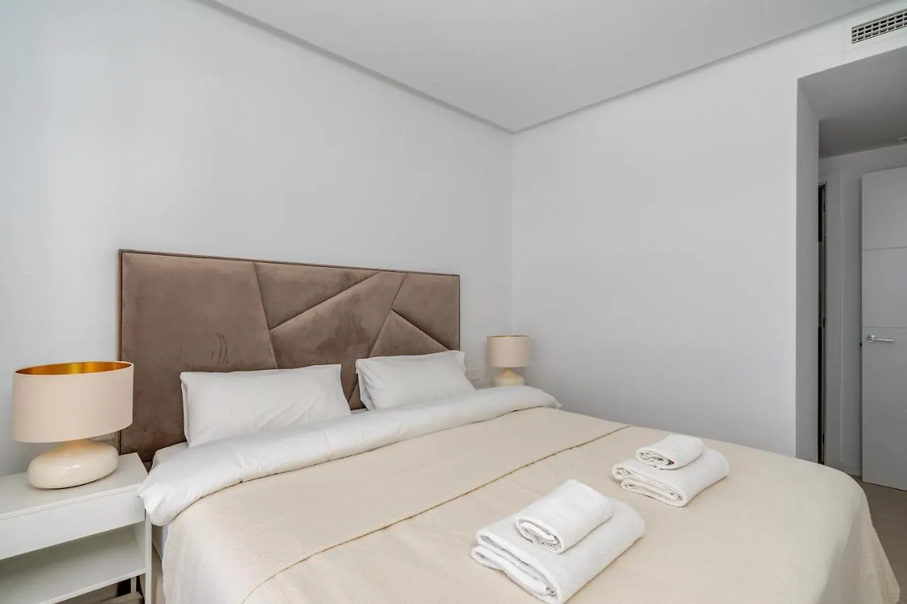 Middel Views Seaview Apartment In El Higueron By Costarentals - Ref 64 Fuengirola